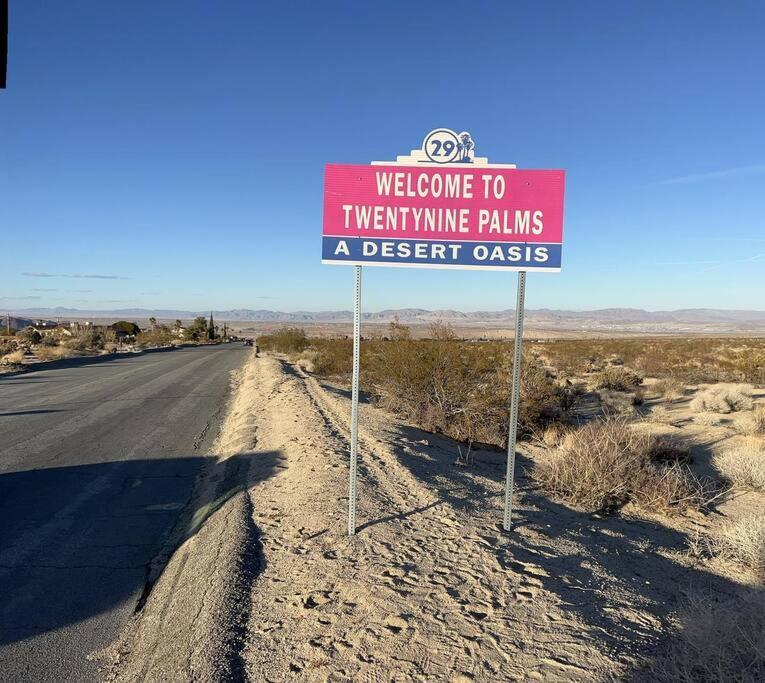 Joshua Tree National Park - Cozy Palms Getaway Daire Twentynine Palms Dış mekan fotoğraf