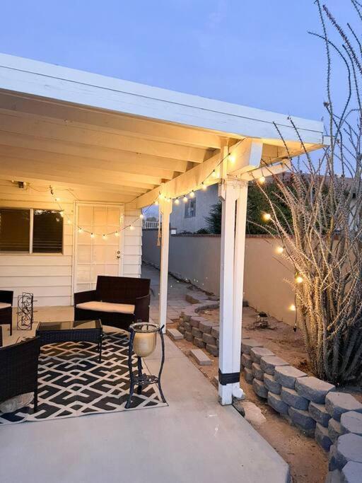 Joshua Tree National Park - Cozy Palms Getaway Daire Twentynine Palms Dış mekan fotoğraf