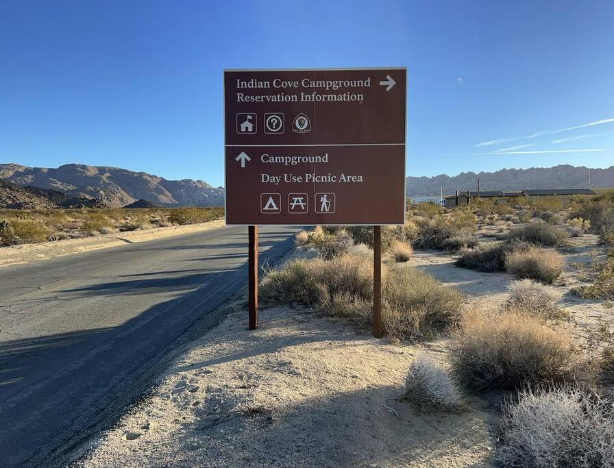 Joshua Tree National Park - Cozy Palms Getaway Daire Twentynine Palms Dış mekan fotoğraf